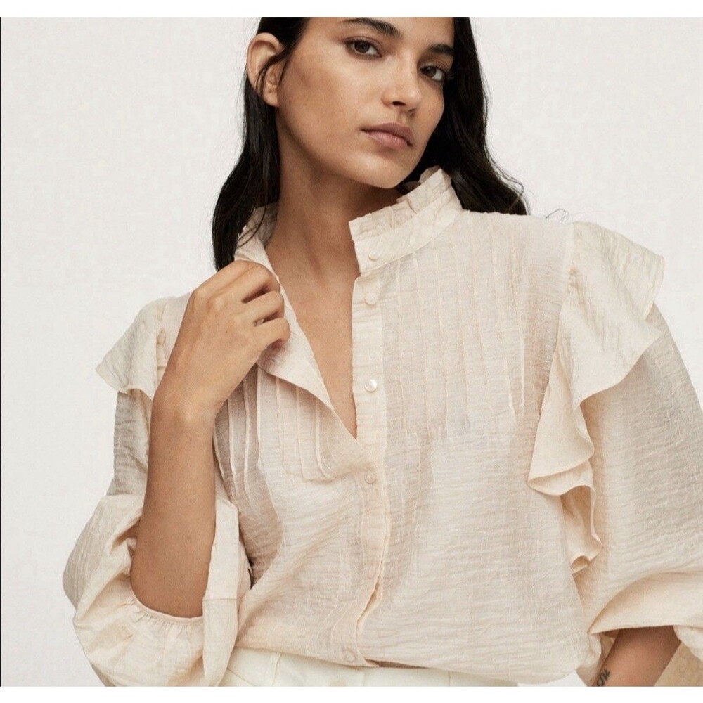 Mango MNG Top Crinkle Texture Cream Blouse Size 0 Ivory Button up Ruffle